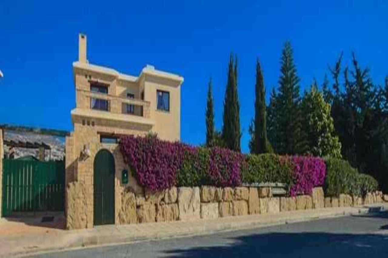 Villa Camelot By Ezoria Villas Coral Bay Exterior foto